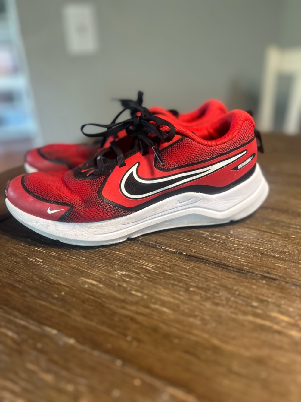 Nike Cosmic Runners size 3.5 - Picture 6 of 8